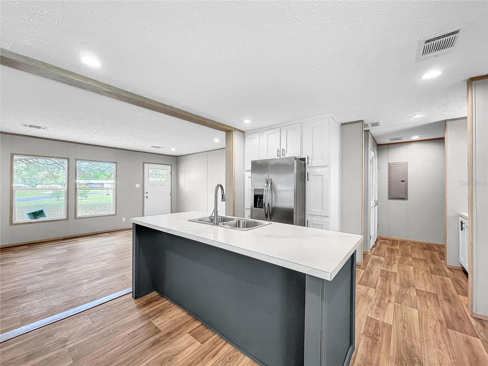 Image 26 of 70 For 8325 Fairgrove Terrace