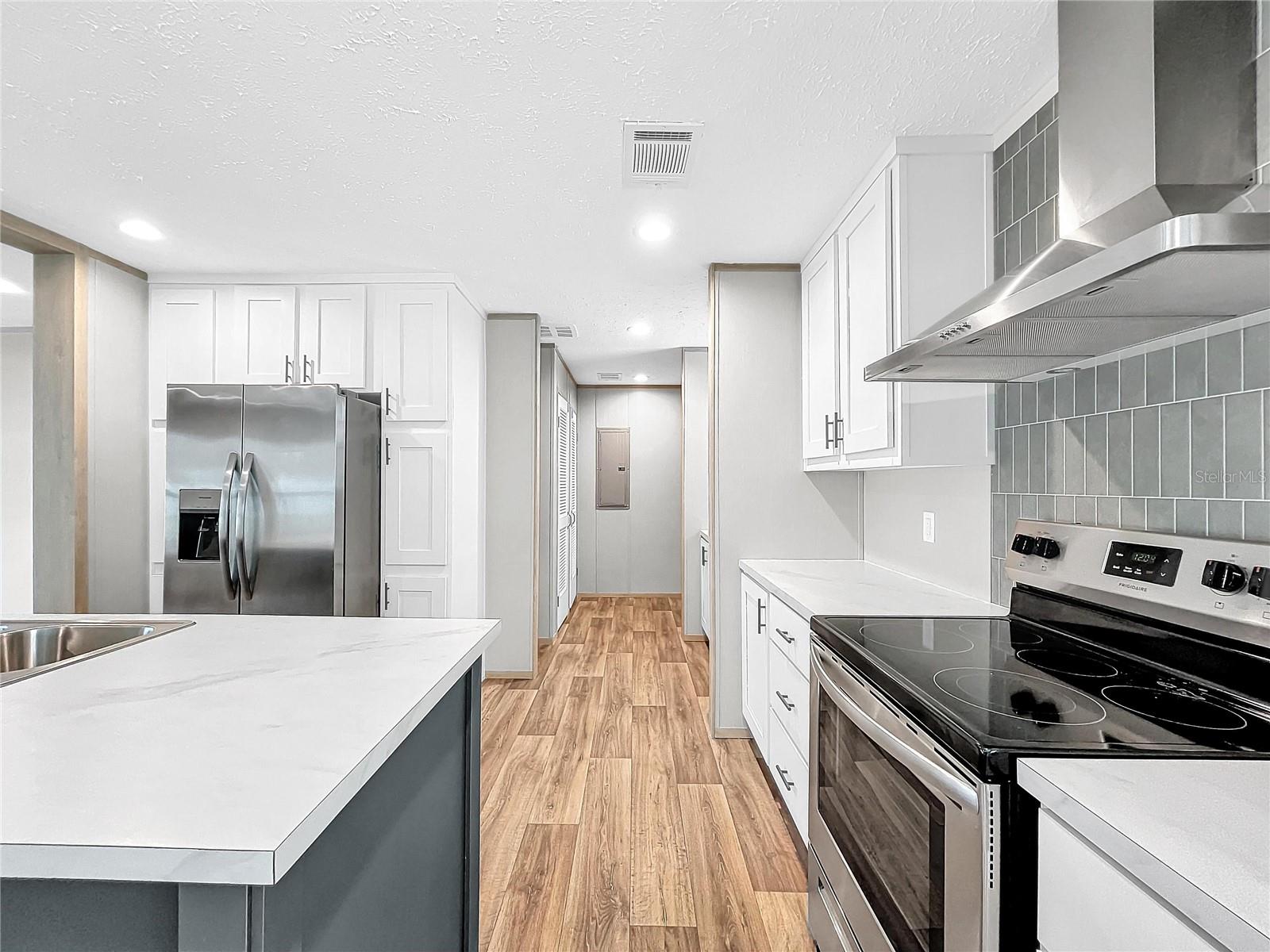 Image 31 of 70 For 8325 Fairgrove Terrace