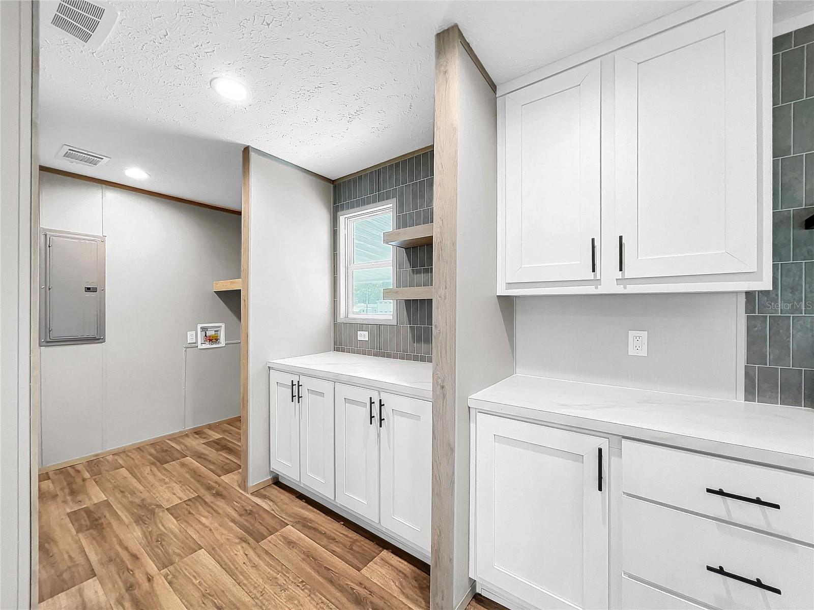 Image 32 of 70 For 8325 Fairgrove Terrace