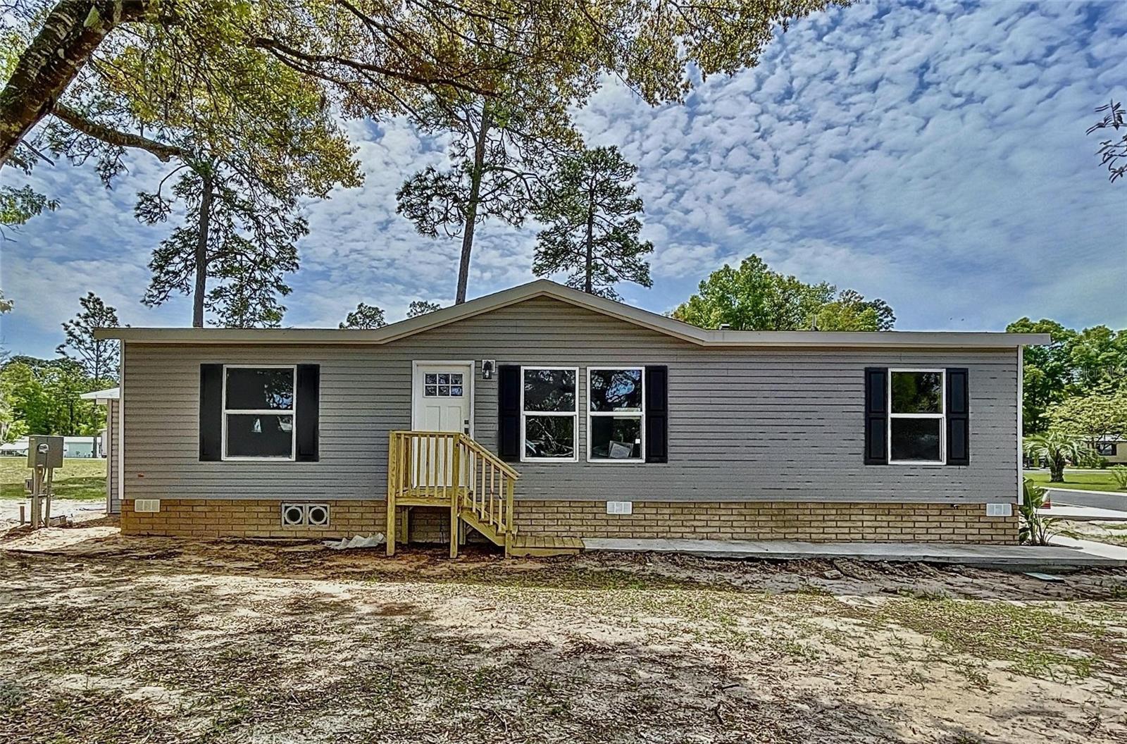 Image 4 of 70 For 8325 Fairgrove Terrace