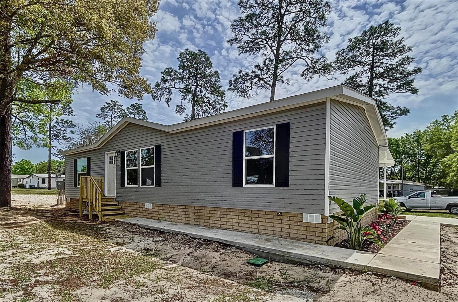 Image 5 of 70 For 8325 Fairgrove Terrace