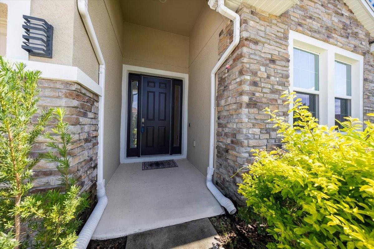 Image 6 of 41 For 5833 85th Place