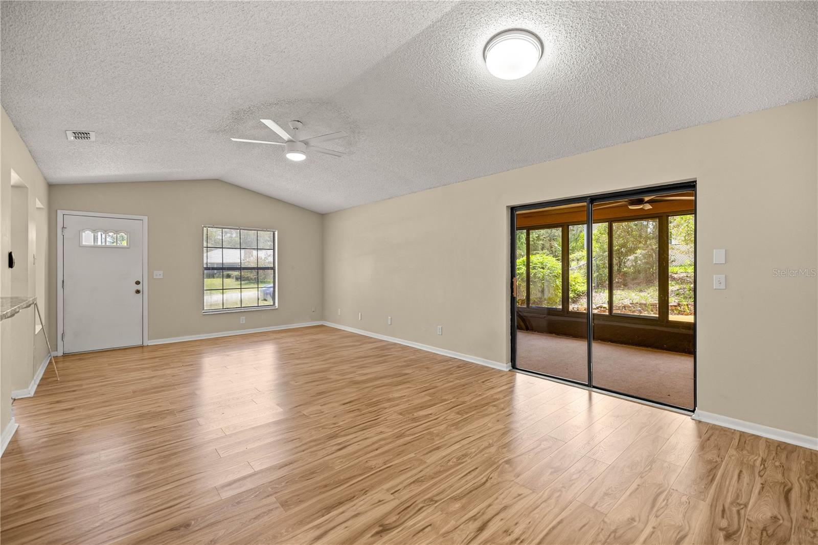 Image 16 of 31 For 3776 Sunnydale Street