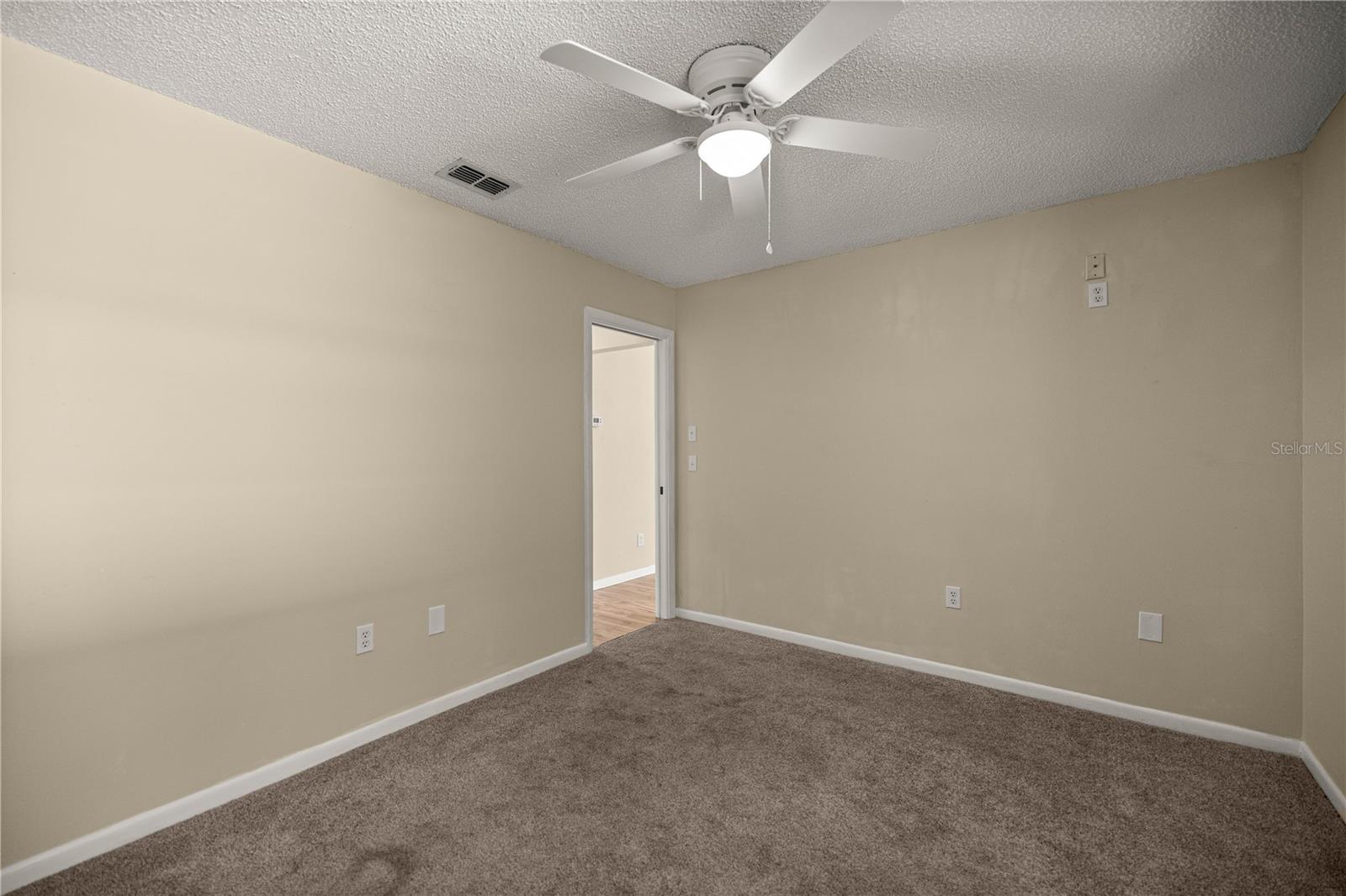 Image 7 of 31 For 3776 Sunnydale Street
