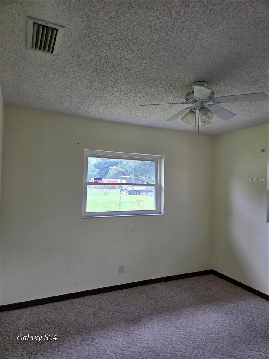 Image 14 of 21 For 2100 54th Street