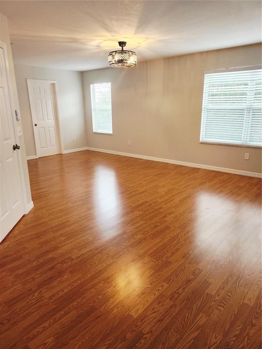 Image 25 of 32 For 5186 122nd Boulevard