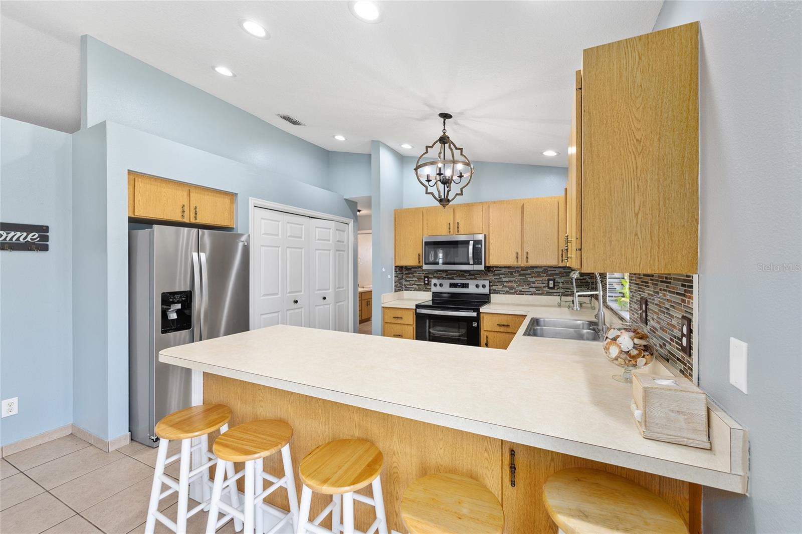 Image 13 of 55 For 9 Almond Pass Drive