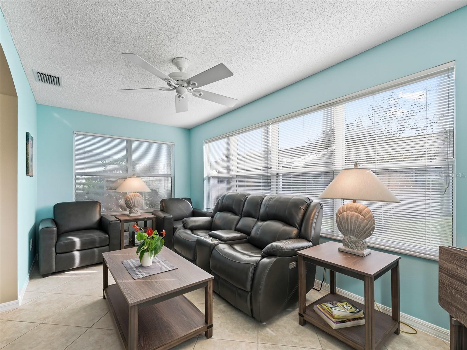 Image 11 of 25 For 1095 Blythe Way