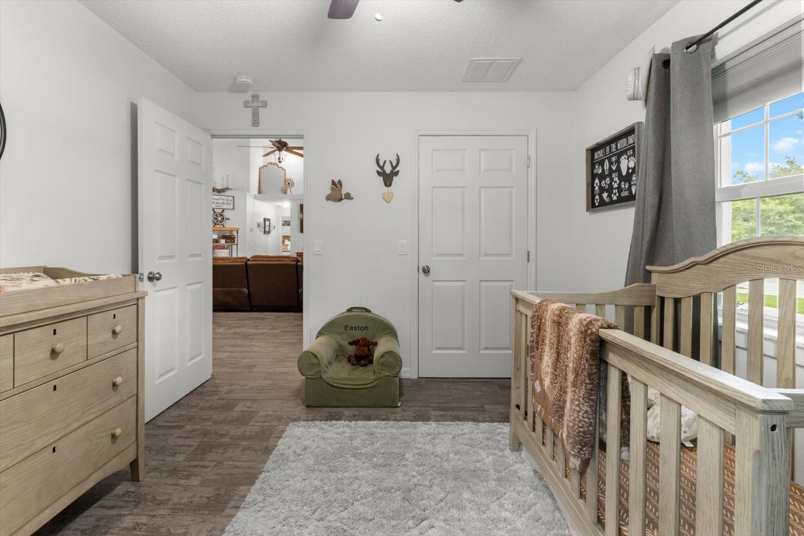 Listing photo id 4 for 5317 Tortuga Loop