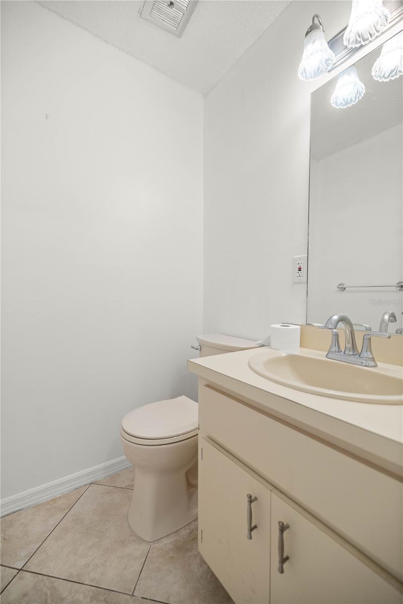 Image 12 of 22 For 2701 10th Street 403