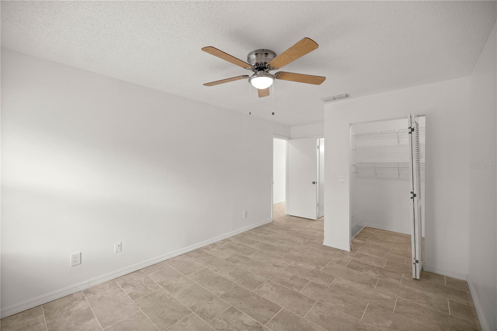 Image 14 of 22 For 2701 10th Street 403