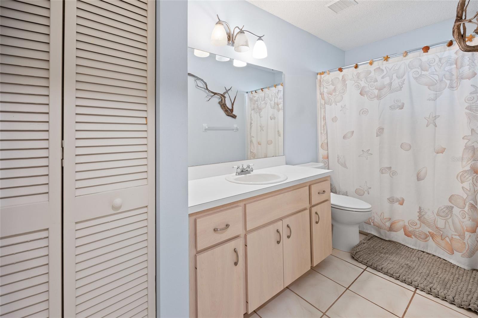 Image 14 of 24 For 9669 94th Avenue D