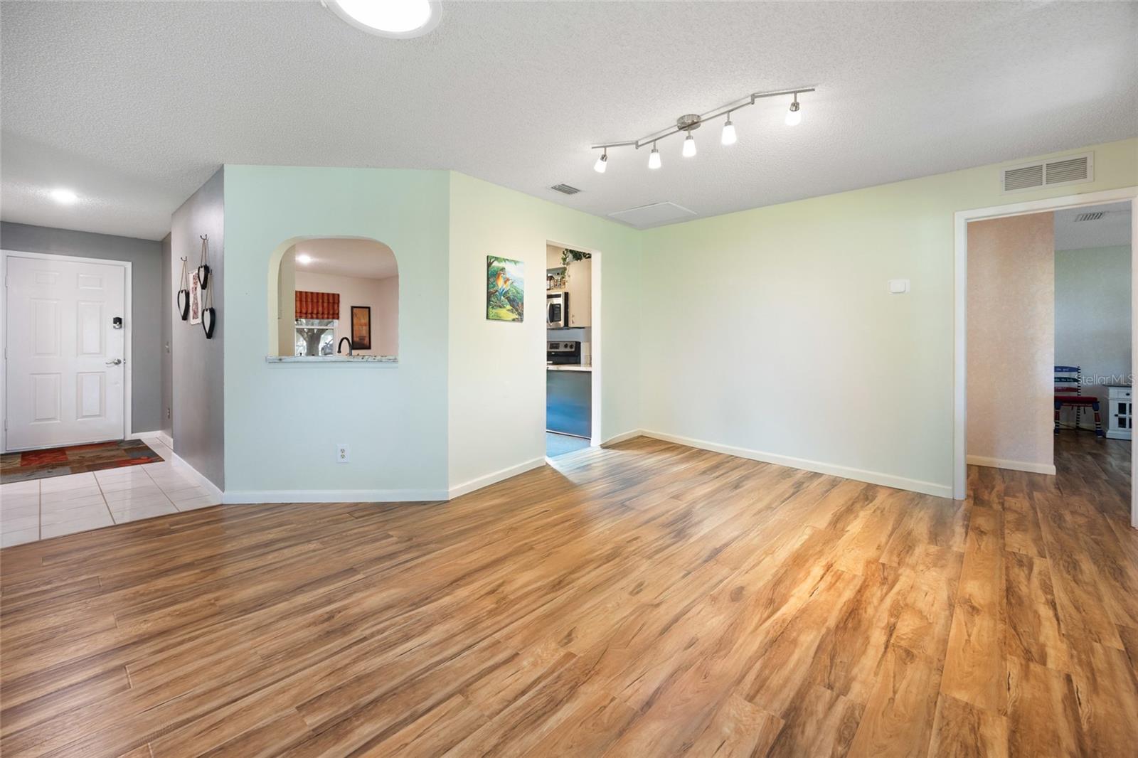 Image 7 of 24 For 9669 94th Avenue D