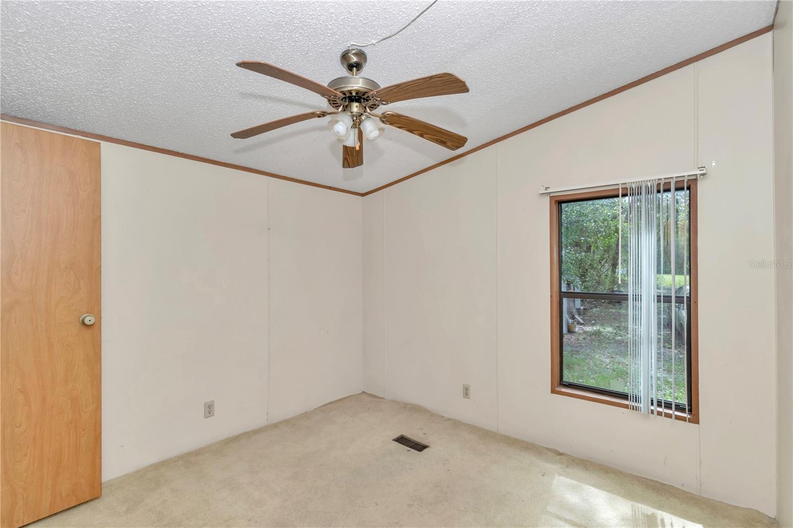 Image 17 of 20 For 17445 11th Street
