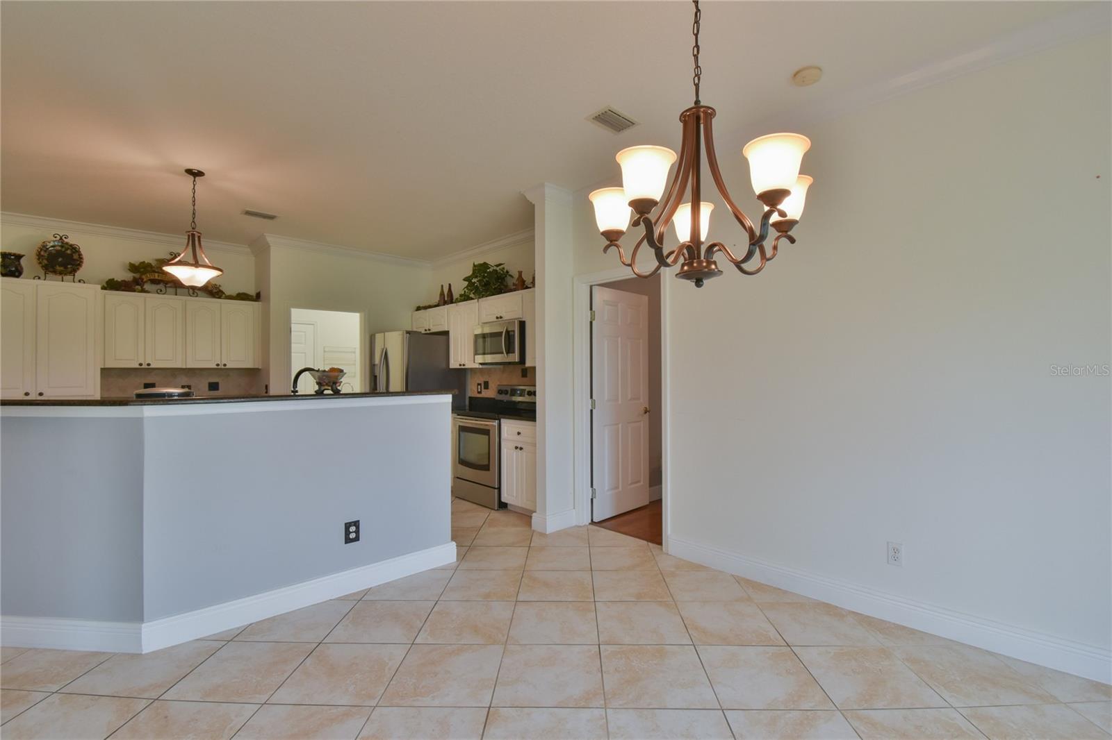 Image 11 of 38 For 2570 55th Avenue Road