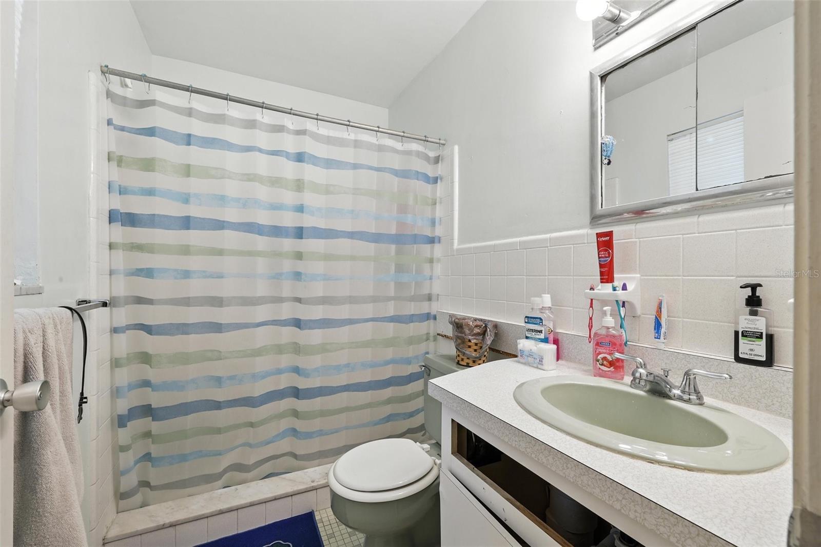 Image 17 of 25 For 9212 Elliot Way