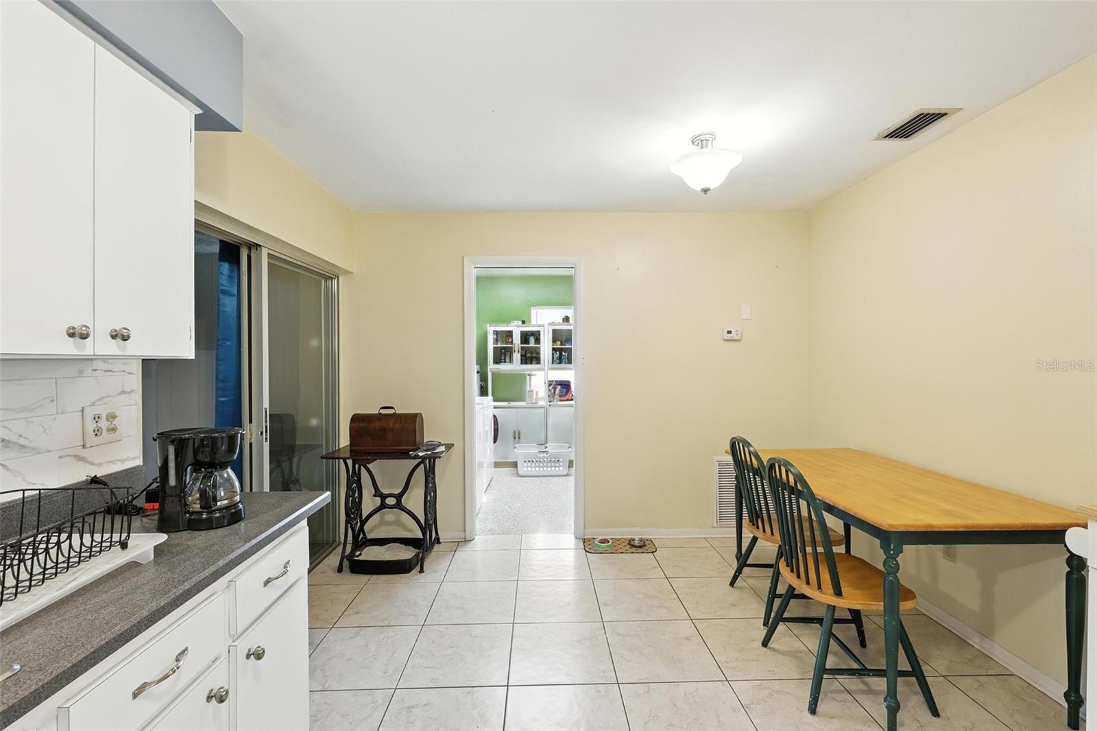 Image 20 of 25 For 9212 Elliot Way