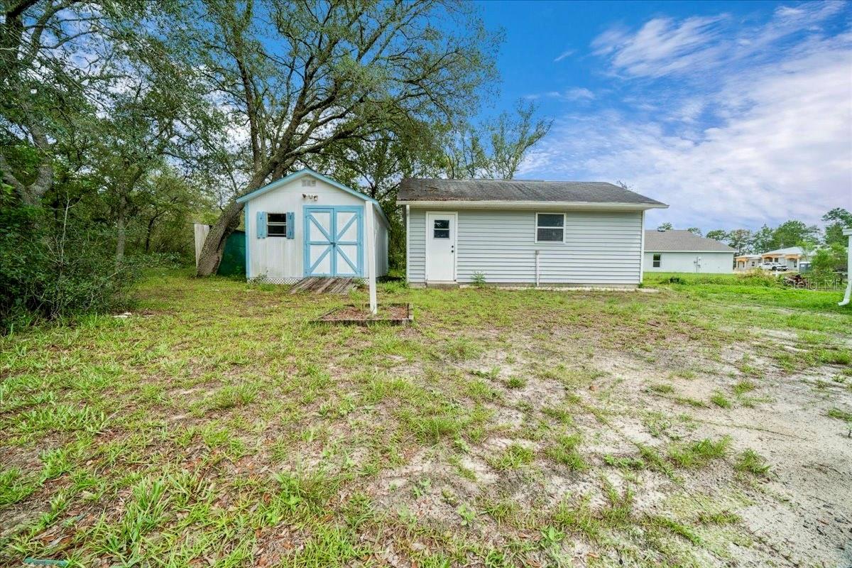 Image 31 of 39 For 17469 35th Avenue Road