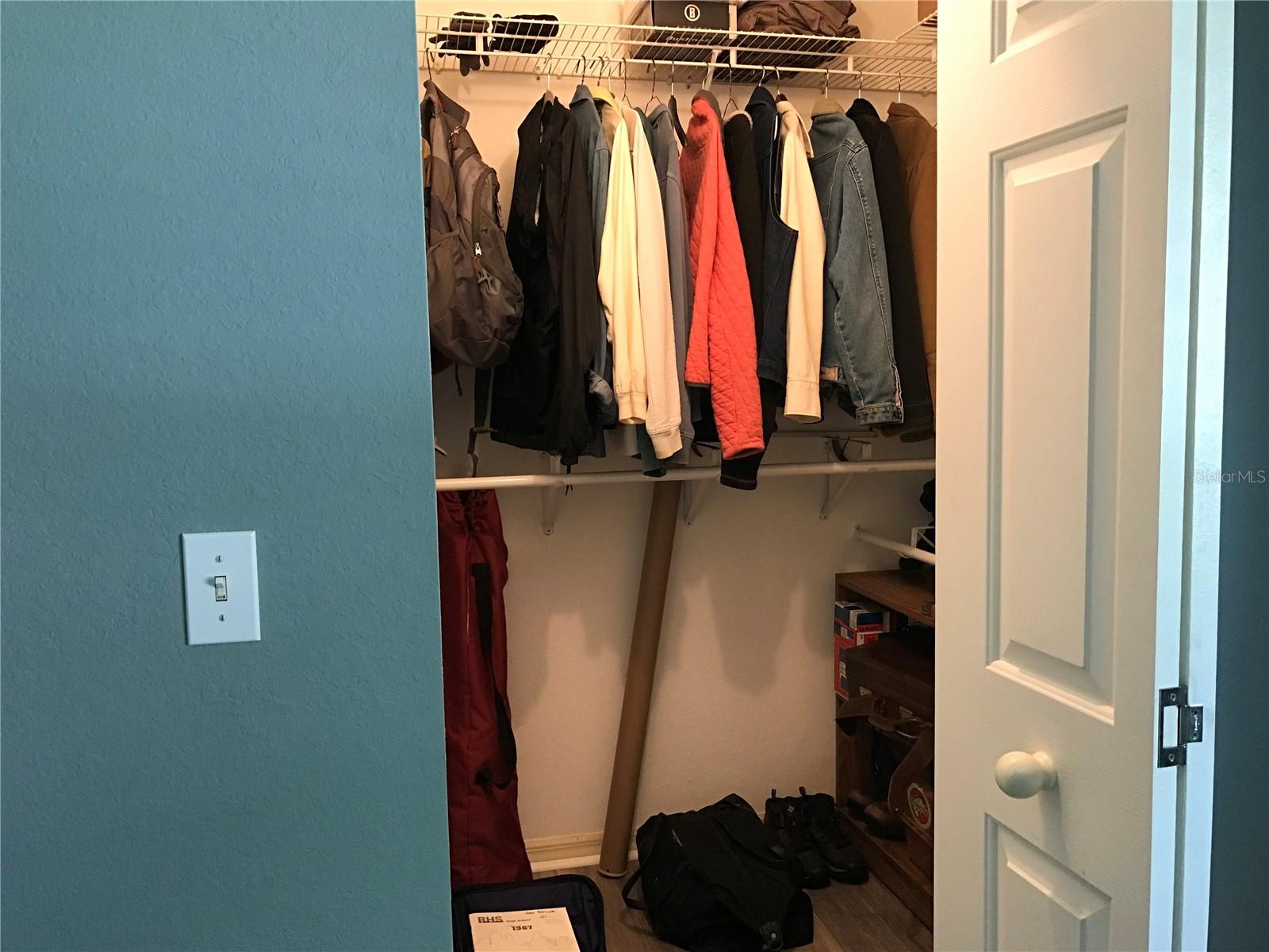 Image 16 of 37 For 11879 137th Loop