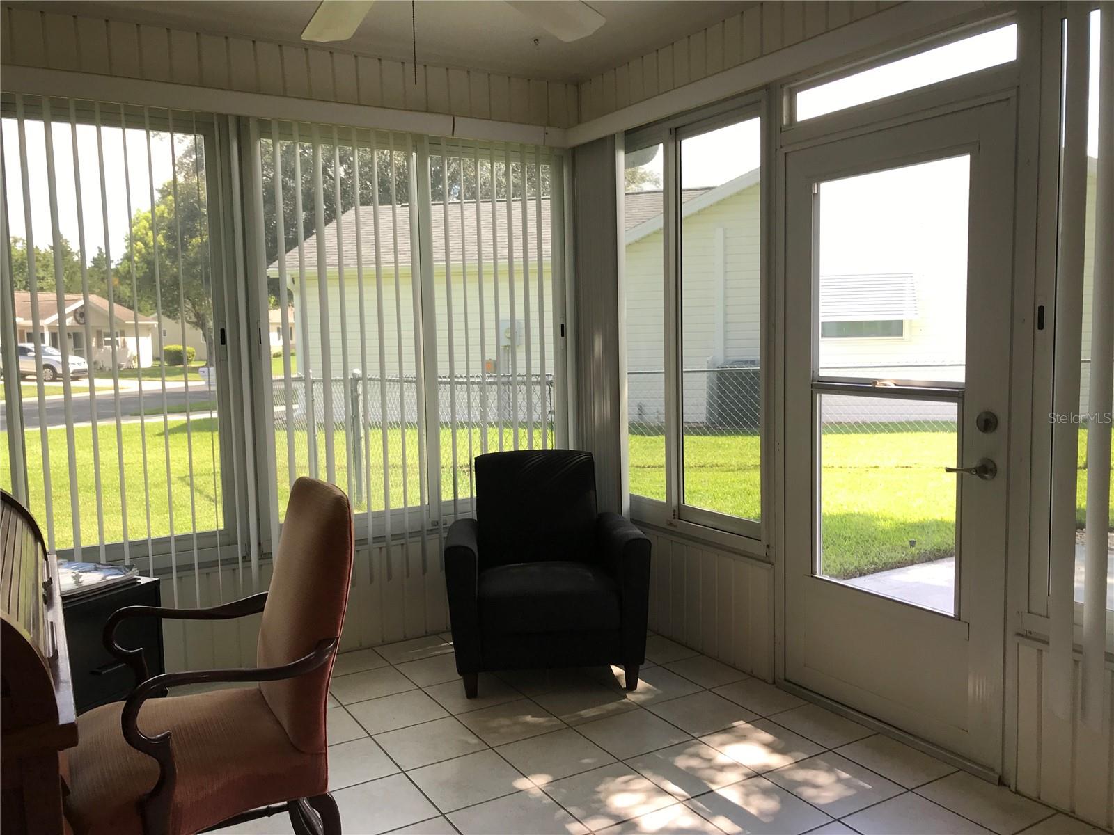 Image 28 of 37 For 11879 137th Loop