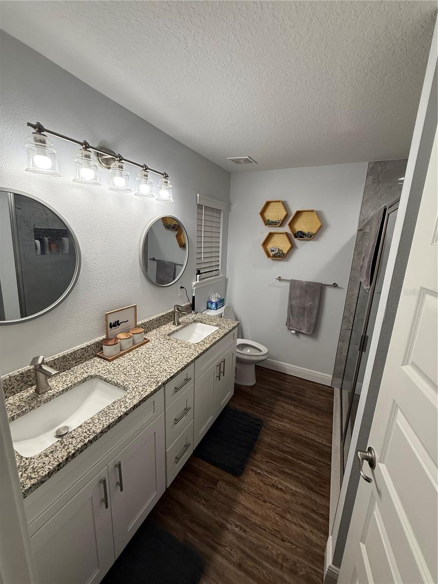 Image 16 of 25 For 4492 45th Street
