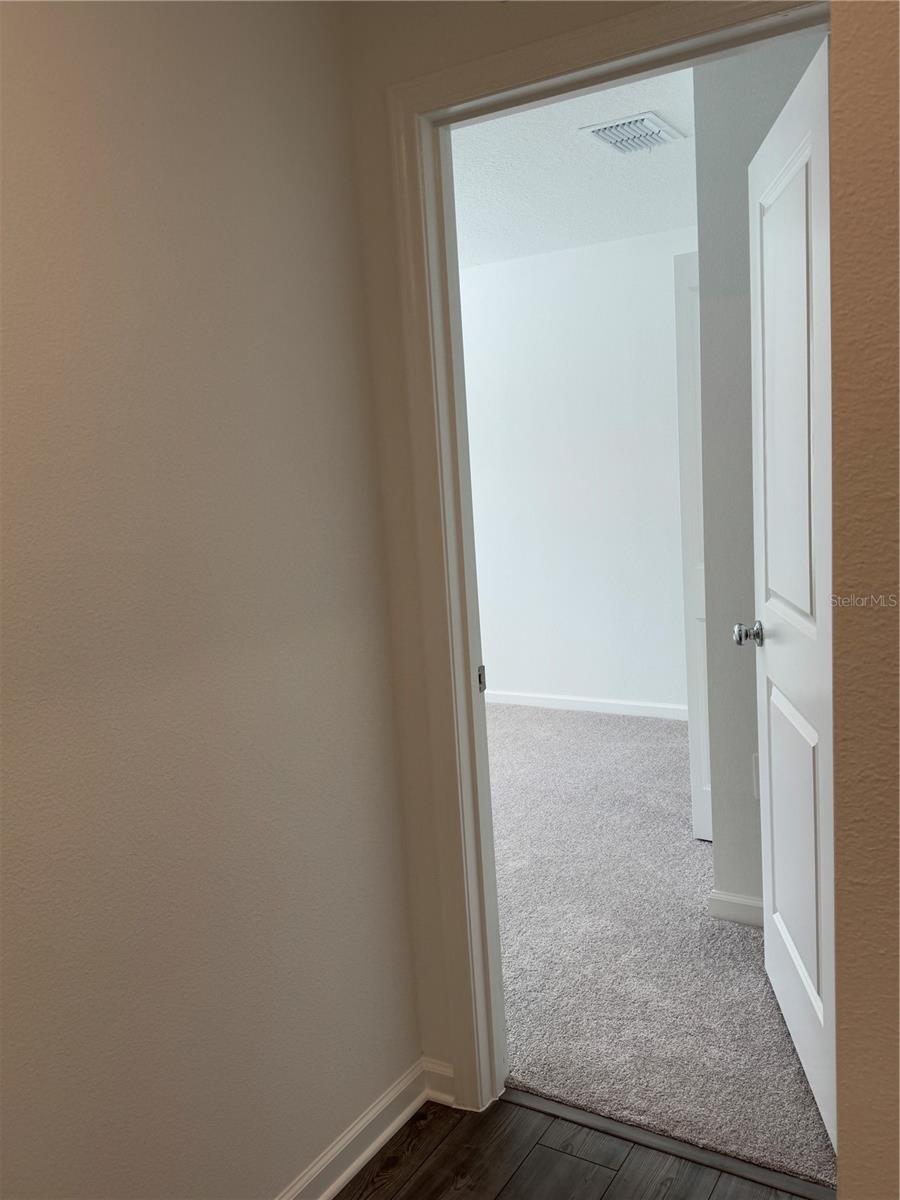 Image 30 of 40 For 4612 Sw 83rd Loop
