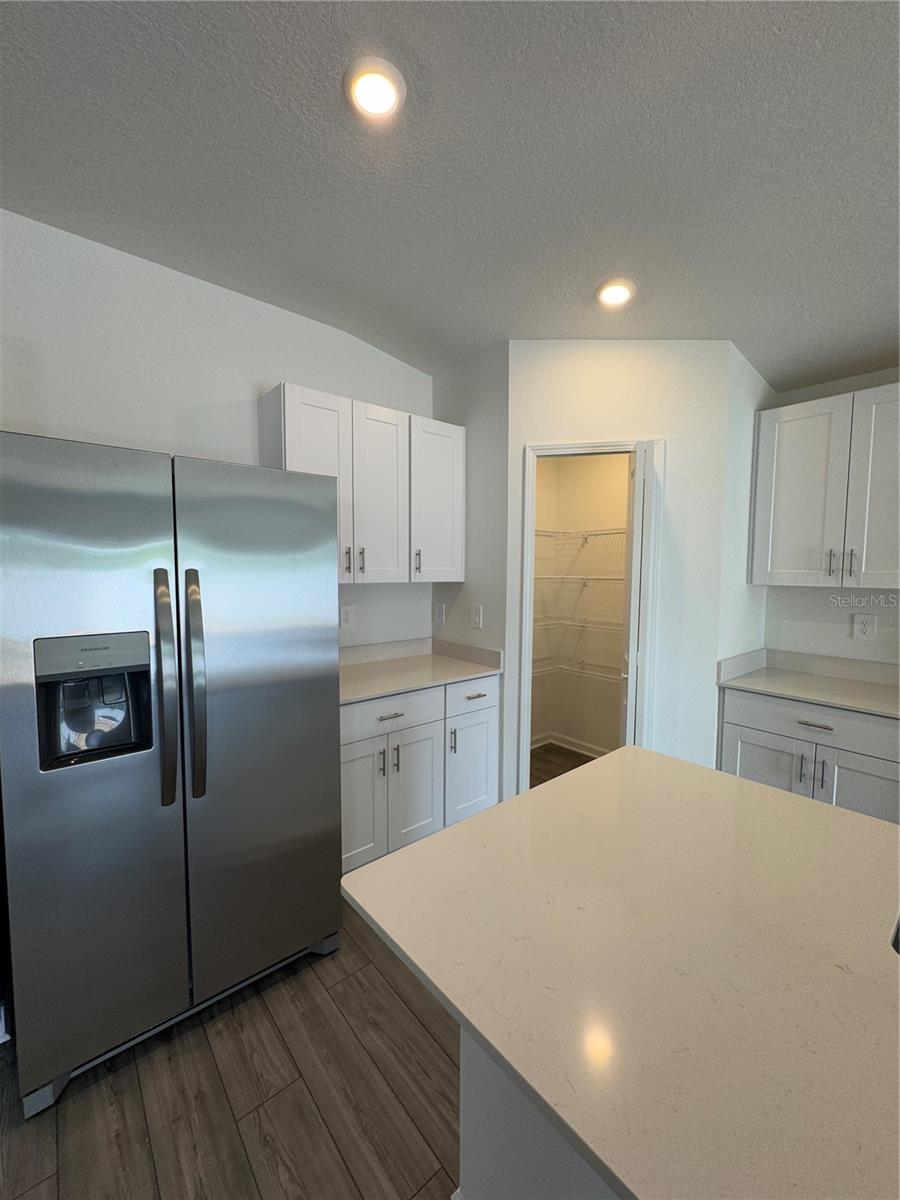 Image 7 of 40 For 4612 Sw 83rd Loop