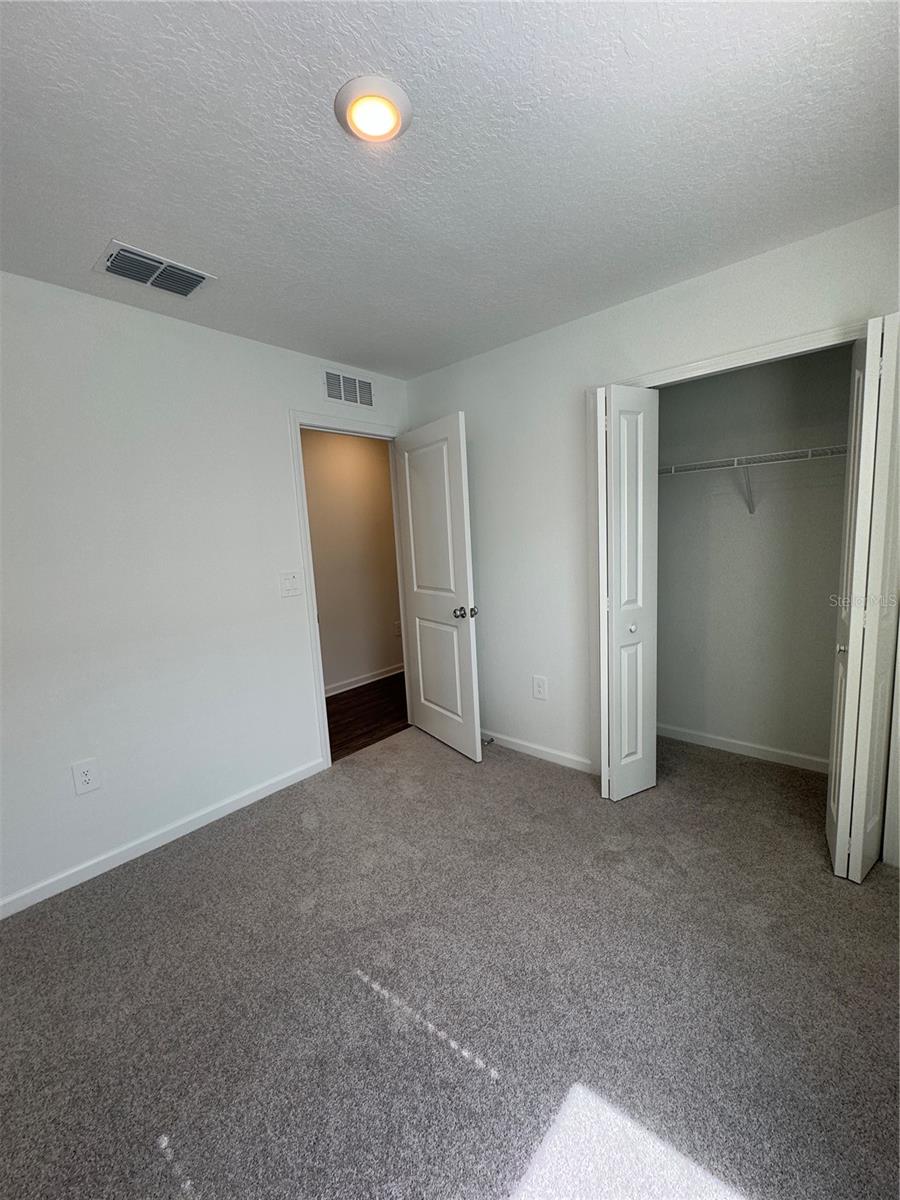 Image 9 of 40 For 4612 Sw 83rd Loop