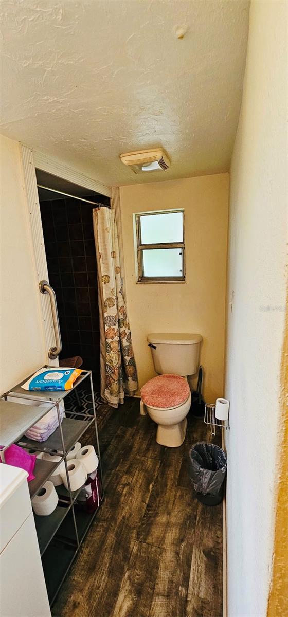 Image 10 of 11 For 805 24th Place