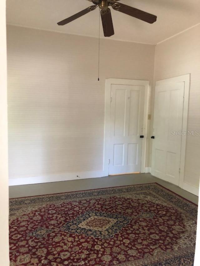 Listing photo id 20 for 20795 River Drive