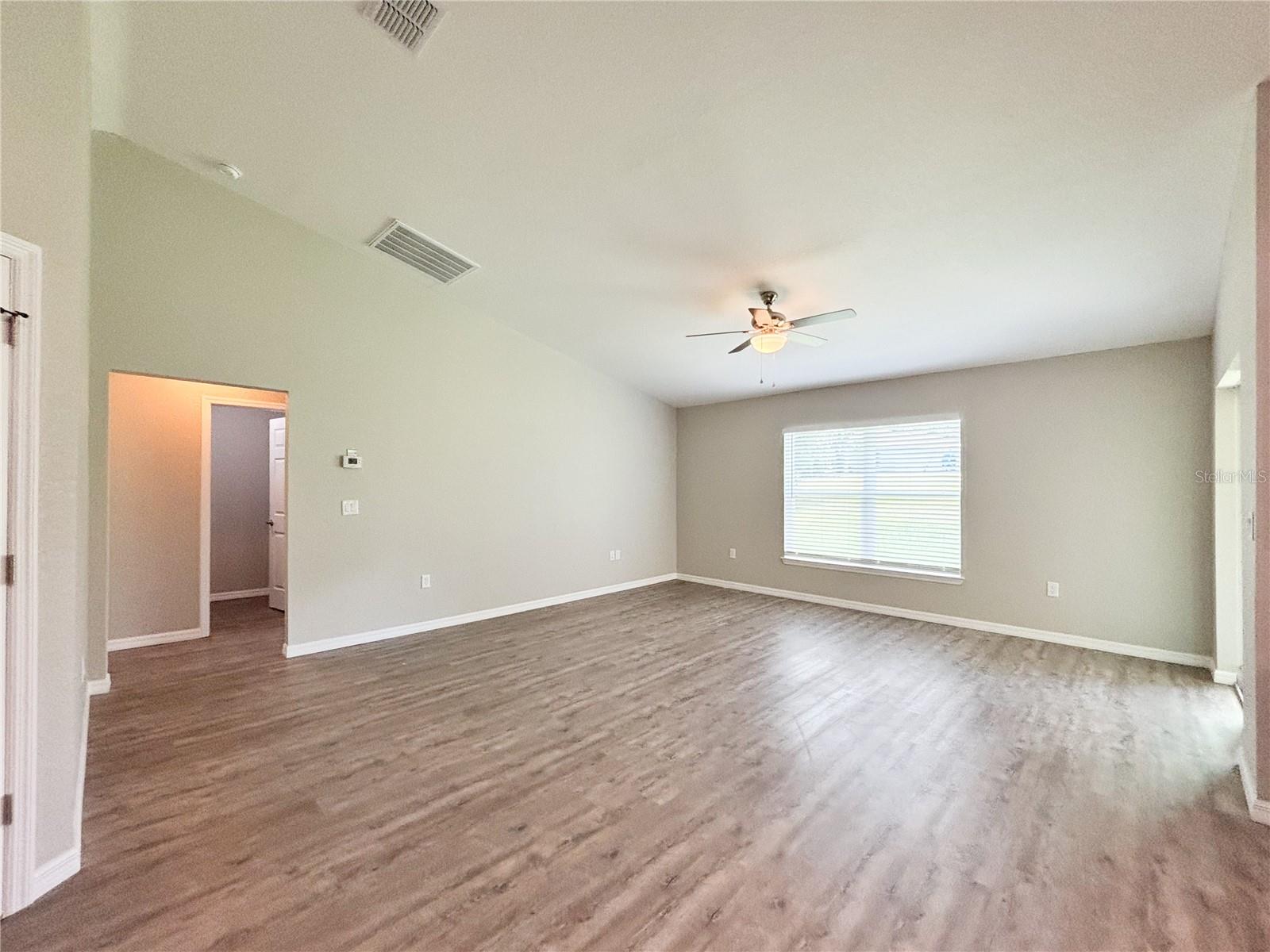 Image 11 of 95 For 9989 188th Circle
