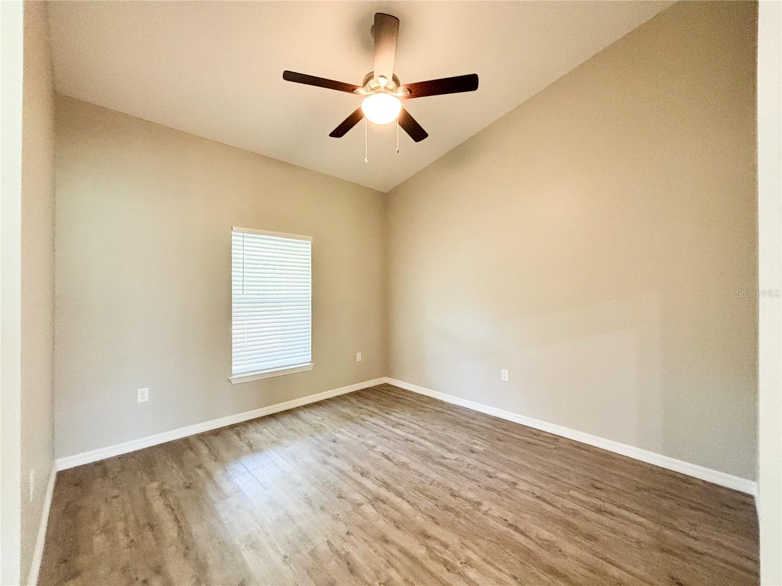 Image 30 of 95 For 9989 188th Circle
