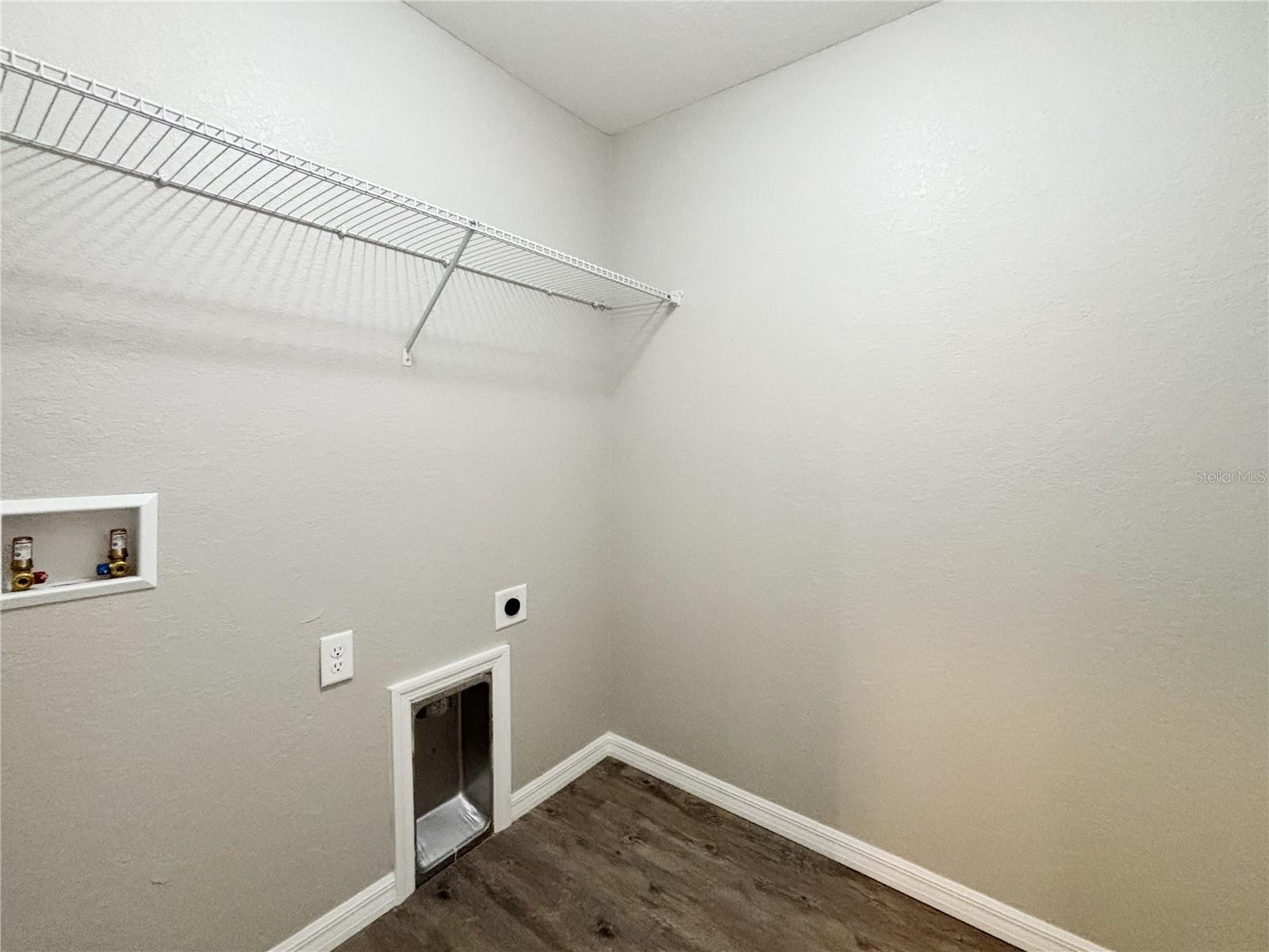 Image 62 of 95 For 9989 188th Circle
