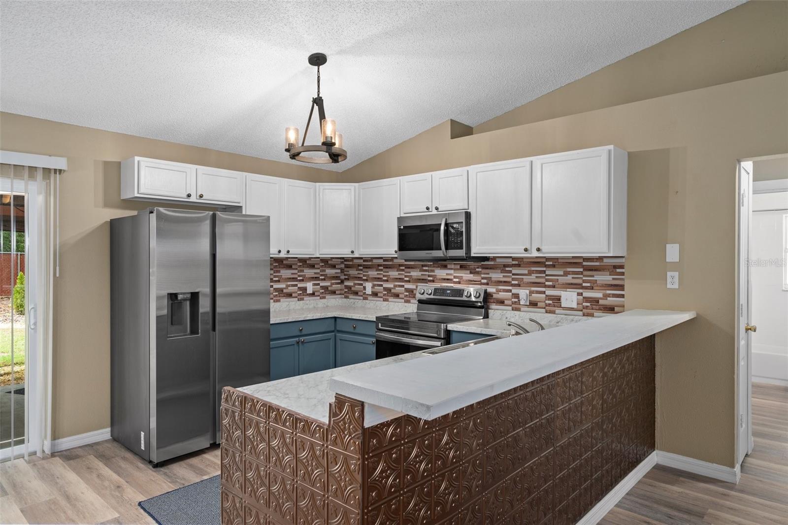 Image 11 of 31 For 3224 Davis Lane 29