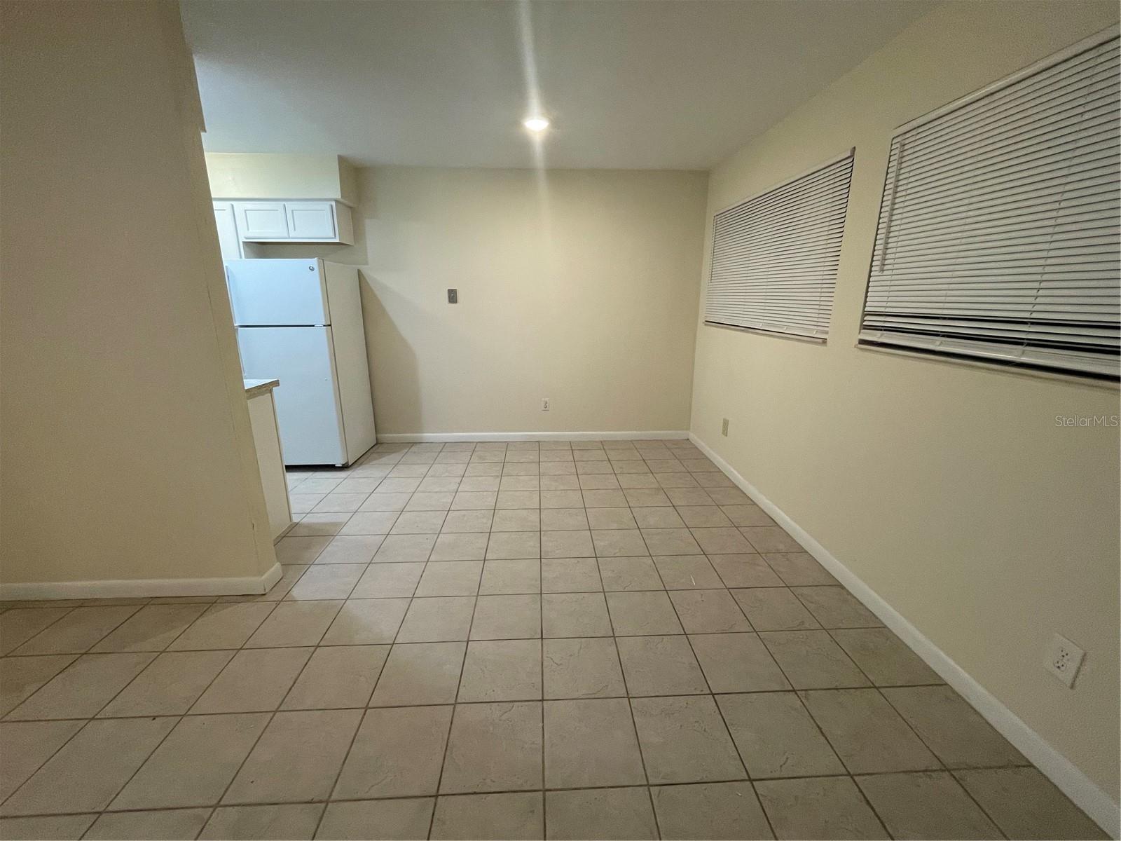 Image 3 of 10 For 1915 70th Terrace A