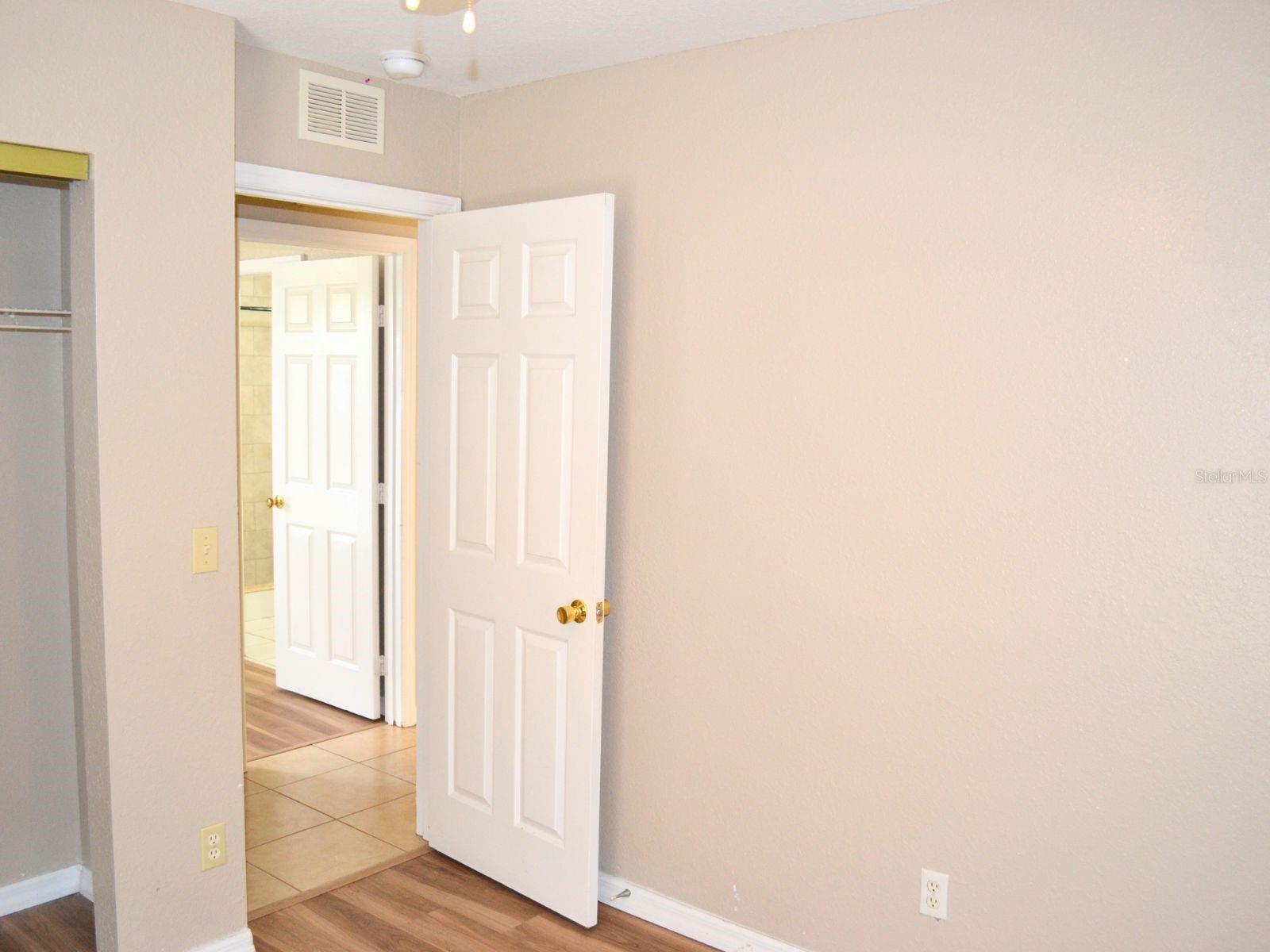 Image 21 of 25 For 254 Marion Oaks Manor
