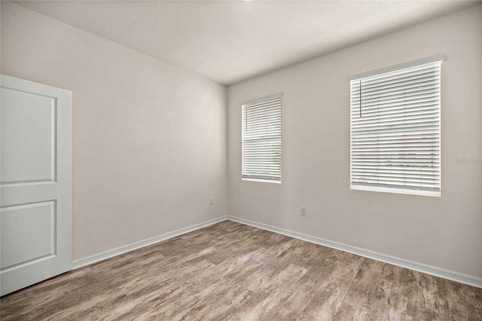 Image 19 of 36 For 8810 63rd Avenue