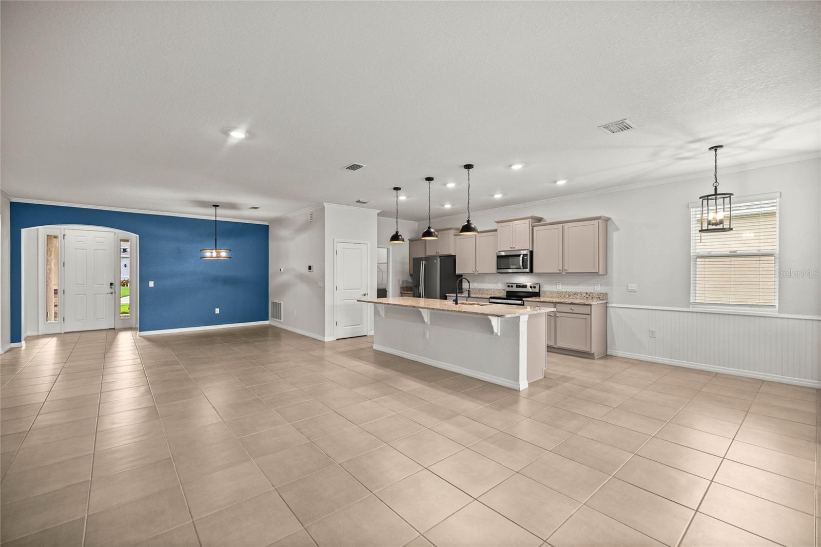 Image 7 of 36 For 8810 63rd Avenue