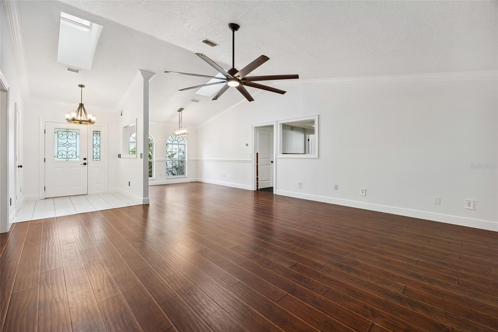 Image 12 of 31 For 5960 126th Street