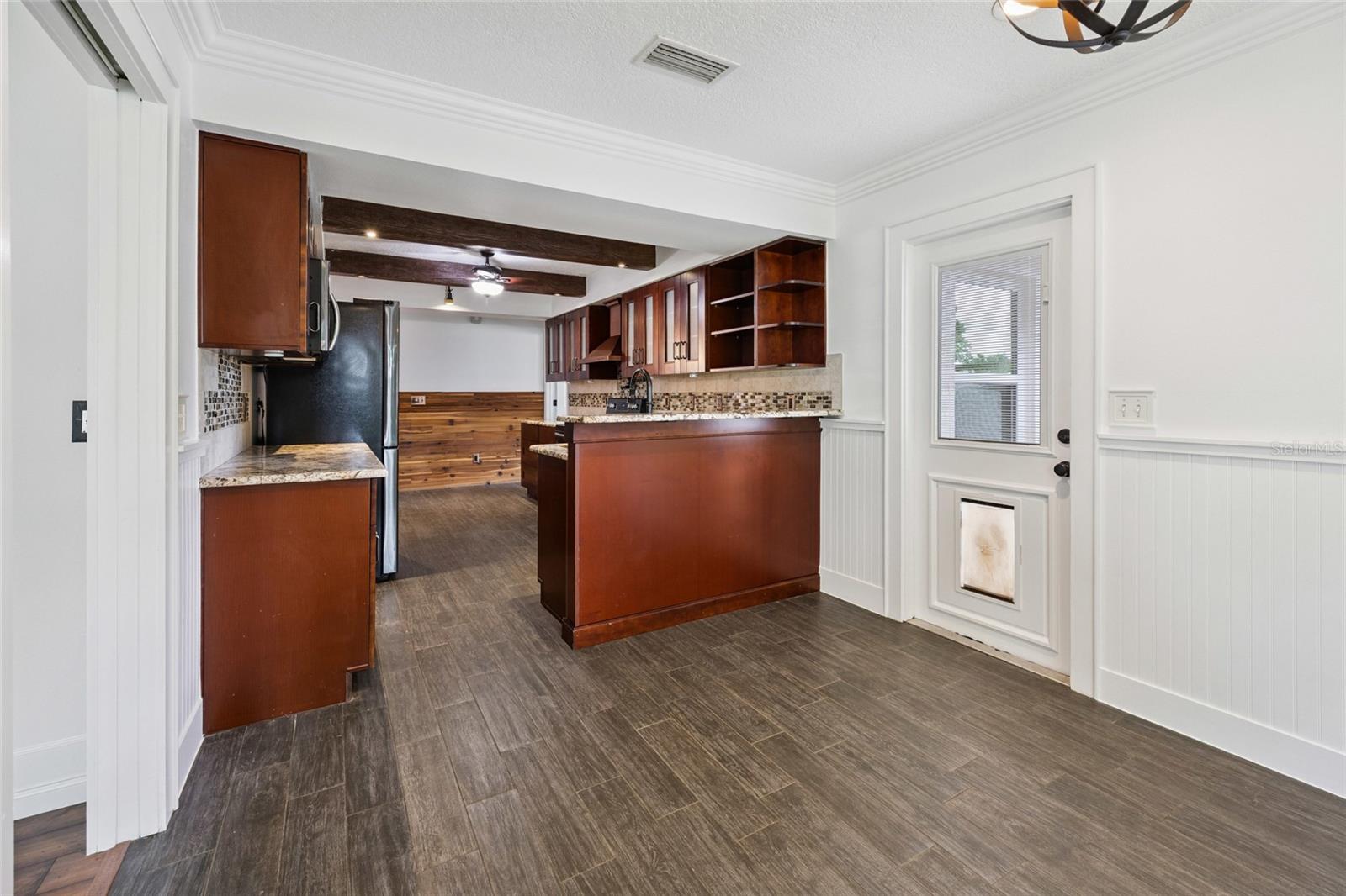 Image 17 of 31 For 5960 126th Street