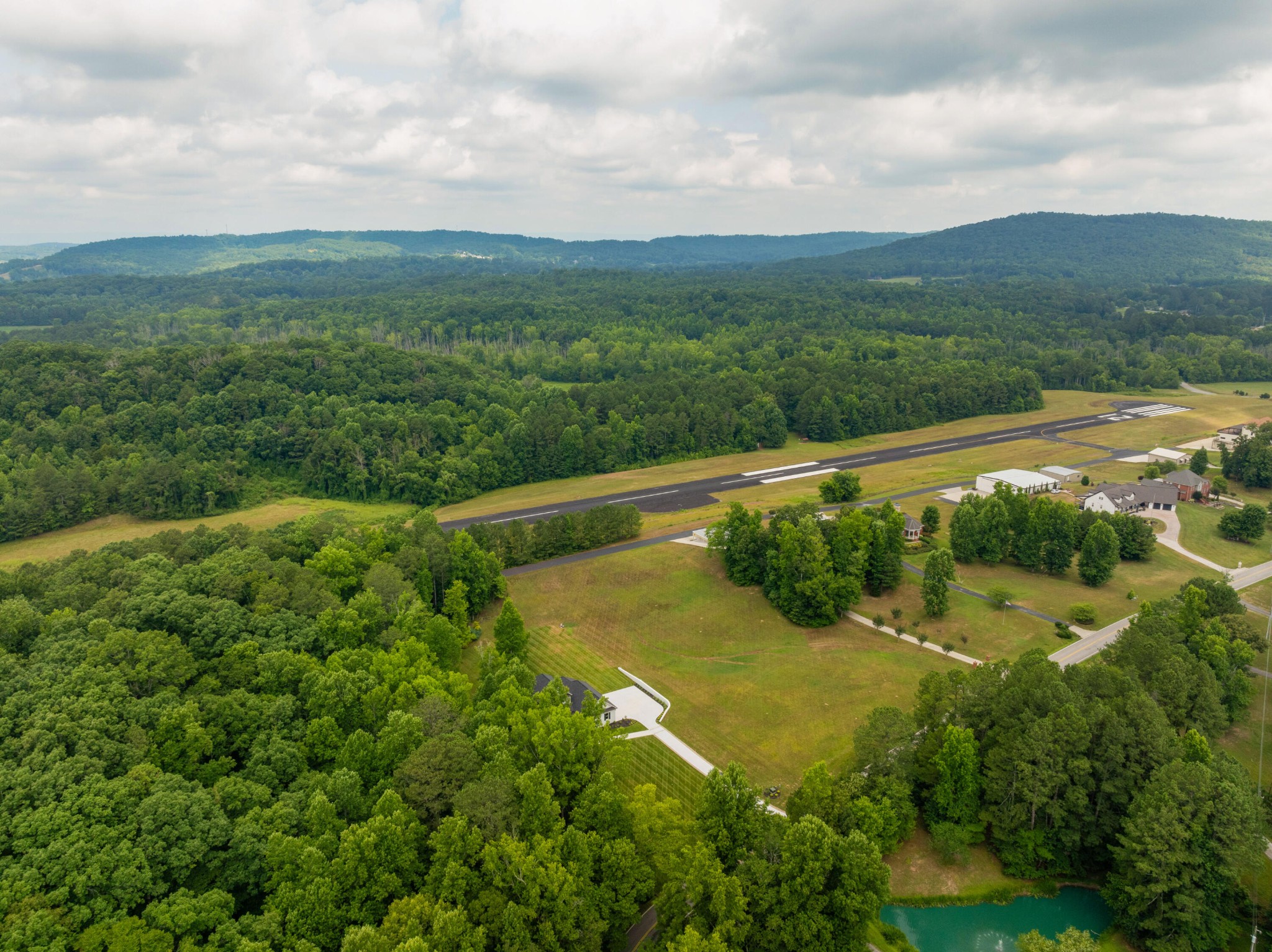 Image 8 of 70 For 4605 Mcdonald Rd