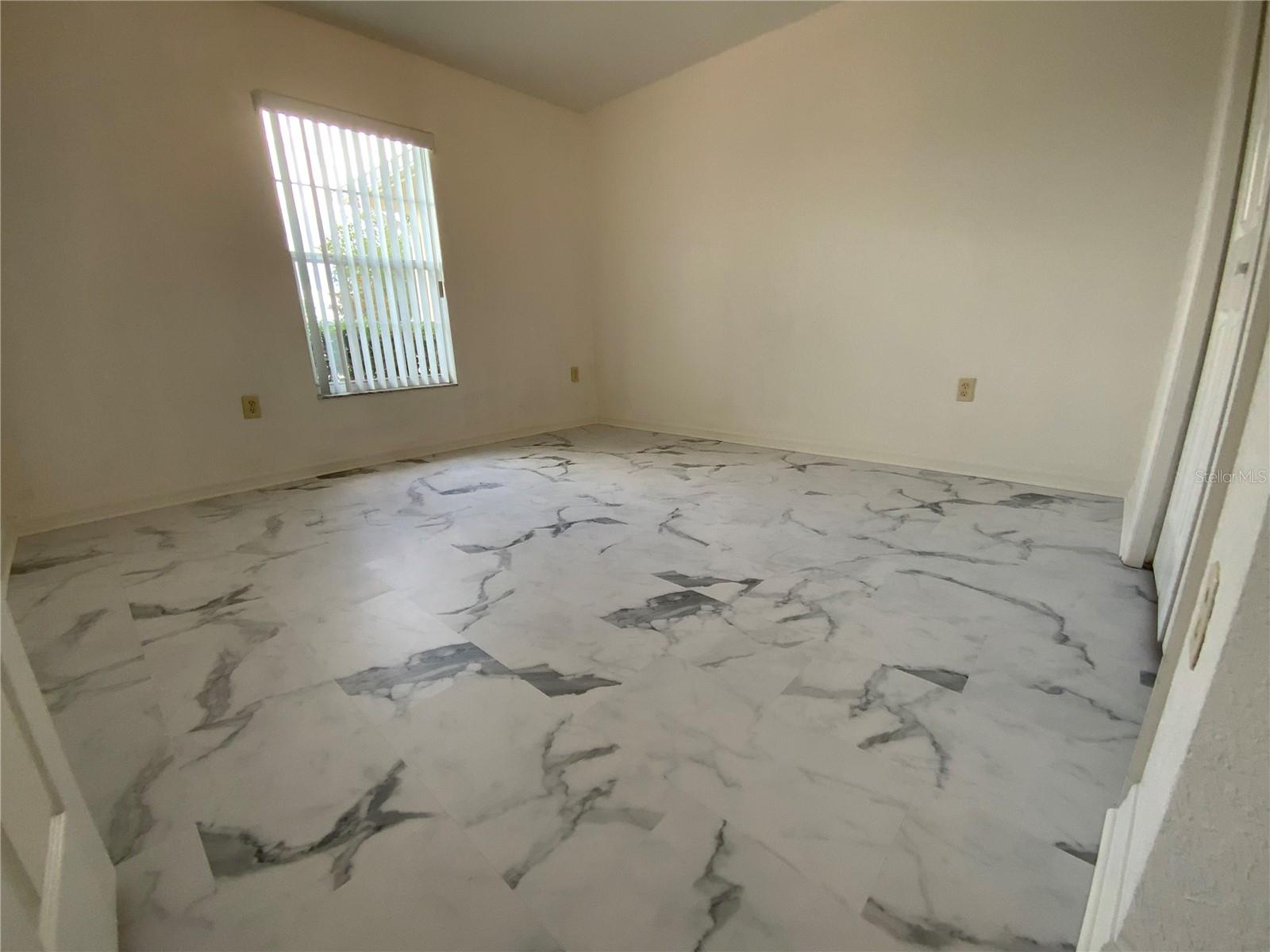 Image 15 of 27 For 4762 136th Street