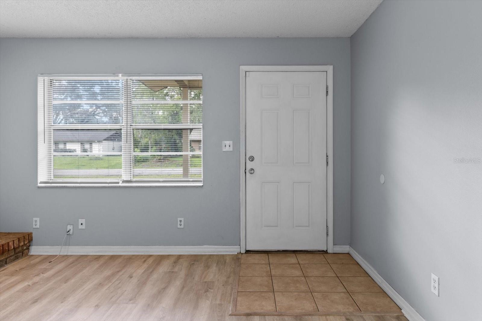 Image 2 of 33 For 609 27th Street