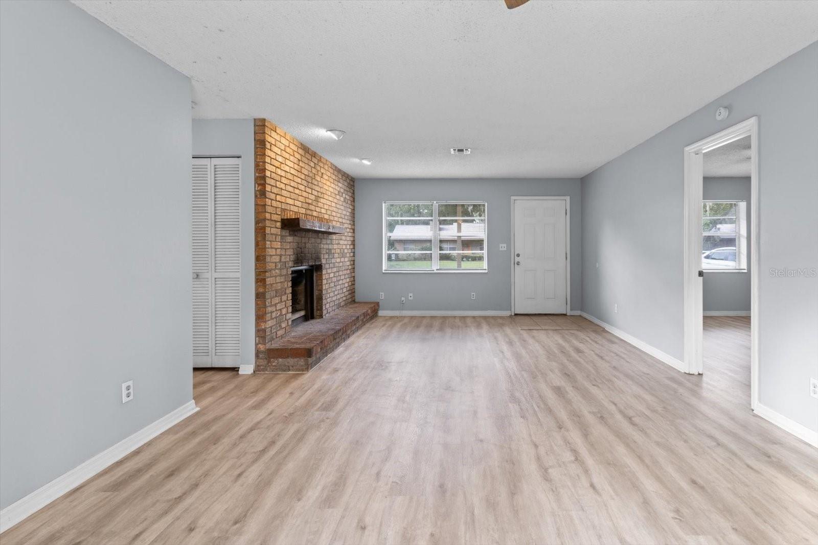 Image 5 of 33 For 609 27th Street