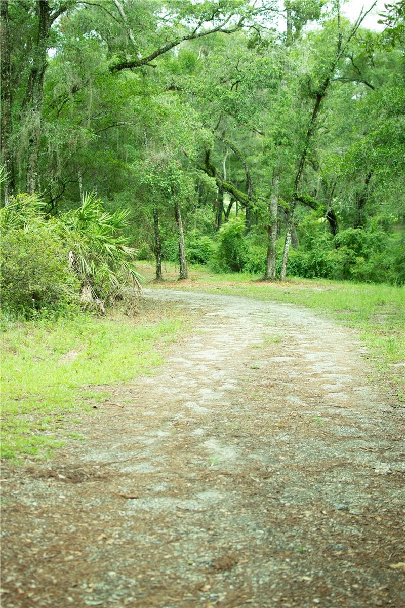 Image 6 of 27 For 4100 89th Avenue
