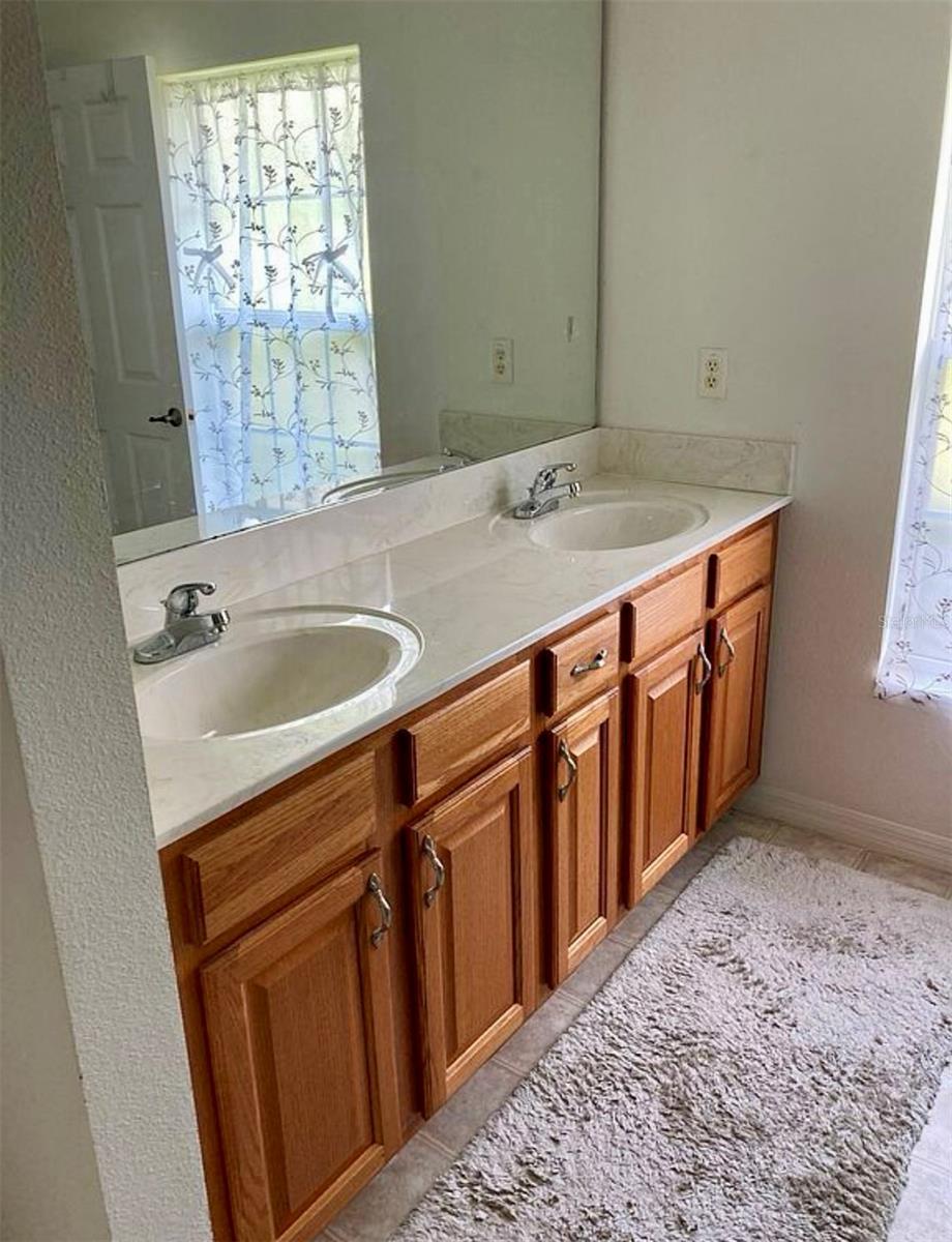 Image 10 of 18 For 7929 80th Place Road