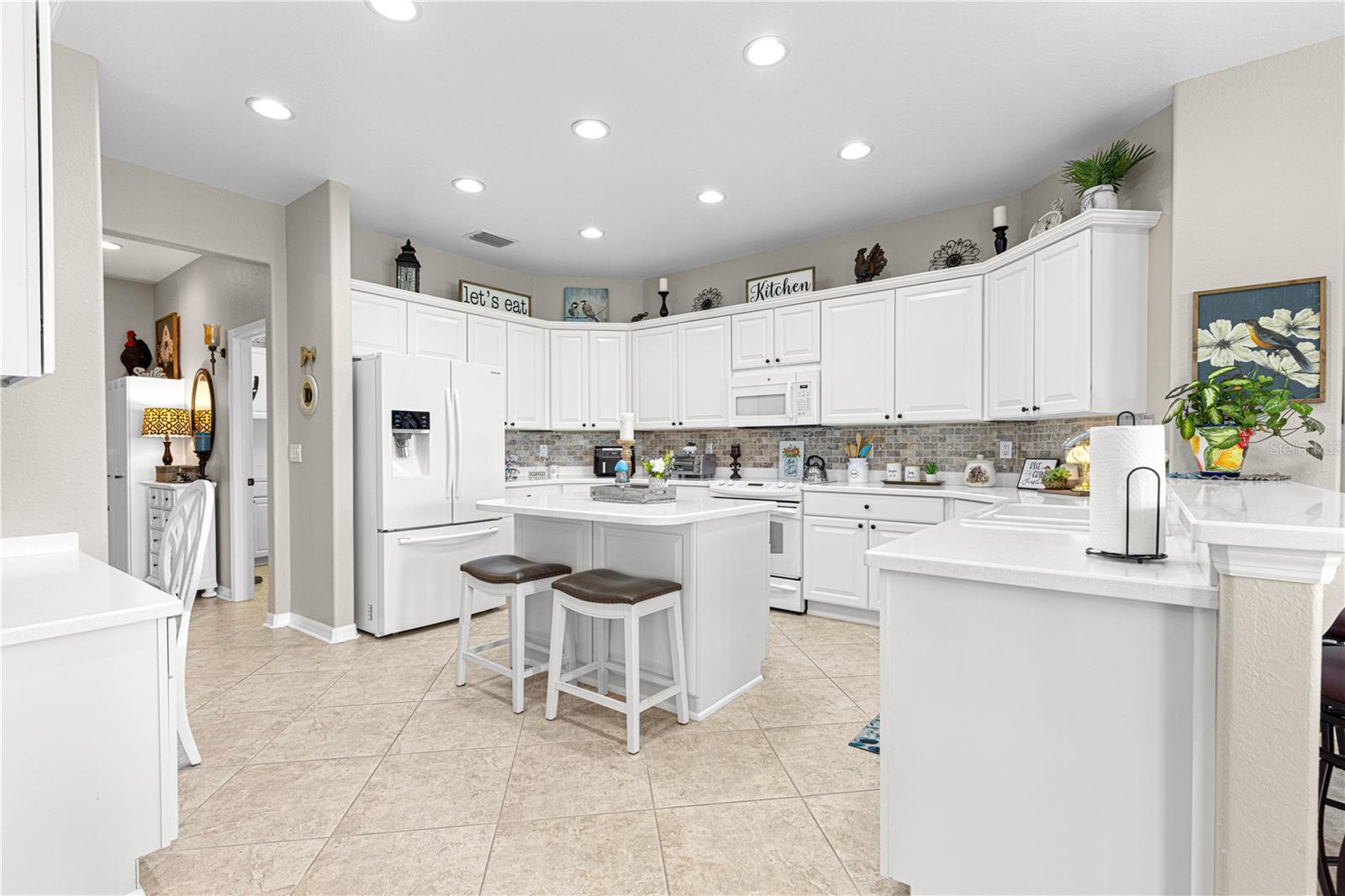 Image 18 of 56 For 9543 137th Street Road