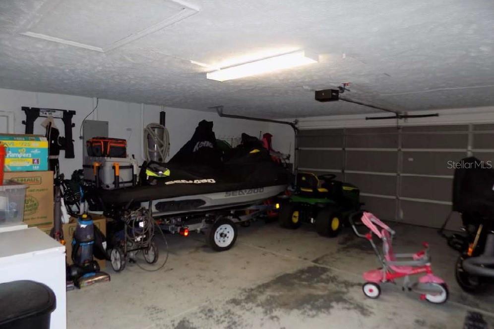 Listing photo id 20 for 2309 30th Place
