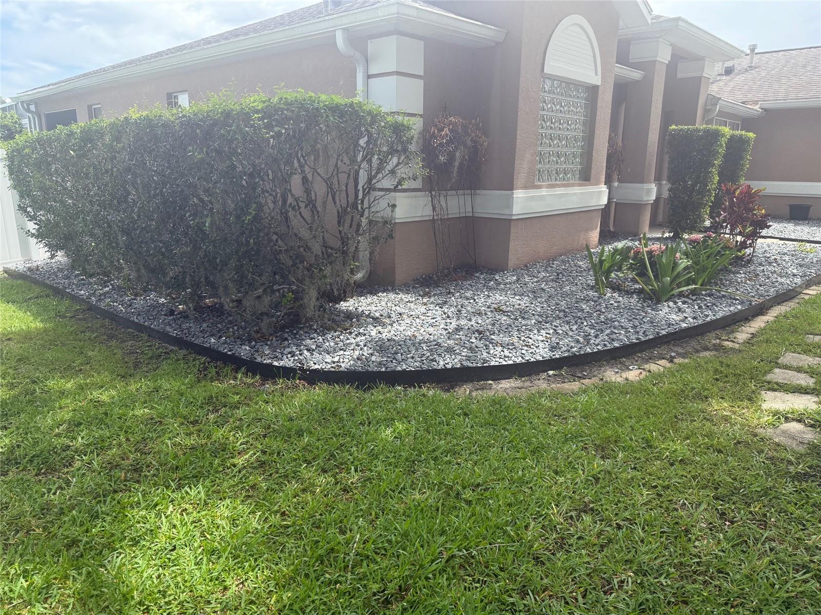Listing photo id 1 for 2309 30th Place