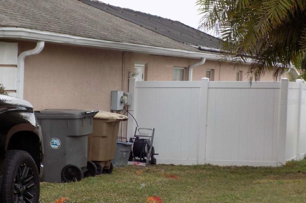 Listing photo id 30 for 2309 30th Place